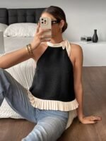 0806868b-9bb4-468c-a752-3d26c4c23da6.jpg Ruffled Backless Halter Vacation Top