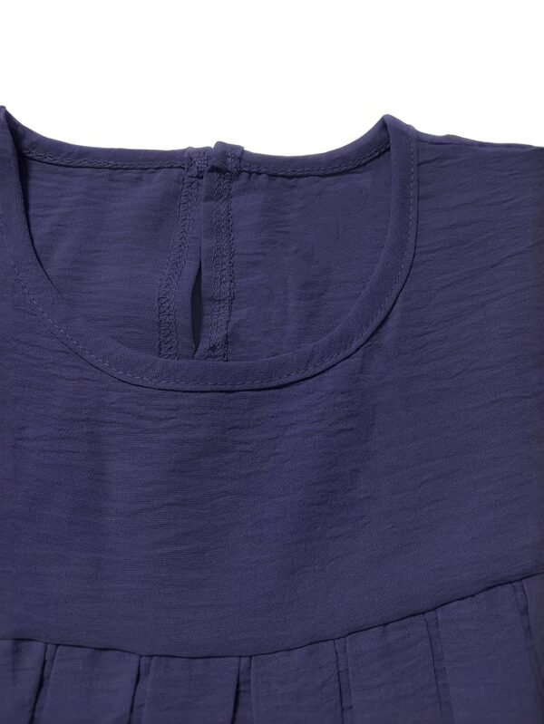 17d982bf-dd7c-4490-b682-909046bfd068.jpg Women's Pleated Round Neck Roll-Up Sleeve Blouse