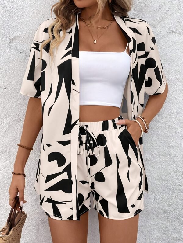302adcd6-2321-42f5-961d-cfc418aa76b8.jpg Women's Holiday Printed Open Front Shirt & Shorts 2-Piece Set
