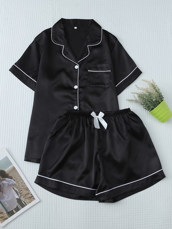 4a9ba9c9-55a7-4070-b00b-22d2267bc079.jpg Women's Satin Button-Up Top with Elastic Waistband black colour