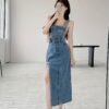 6df110d9-f029-4fea-bd01-eca3d7320b0c.jpg Women's Retro Denim Fringe Split Skirt with Suspender Detail
