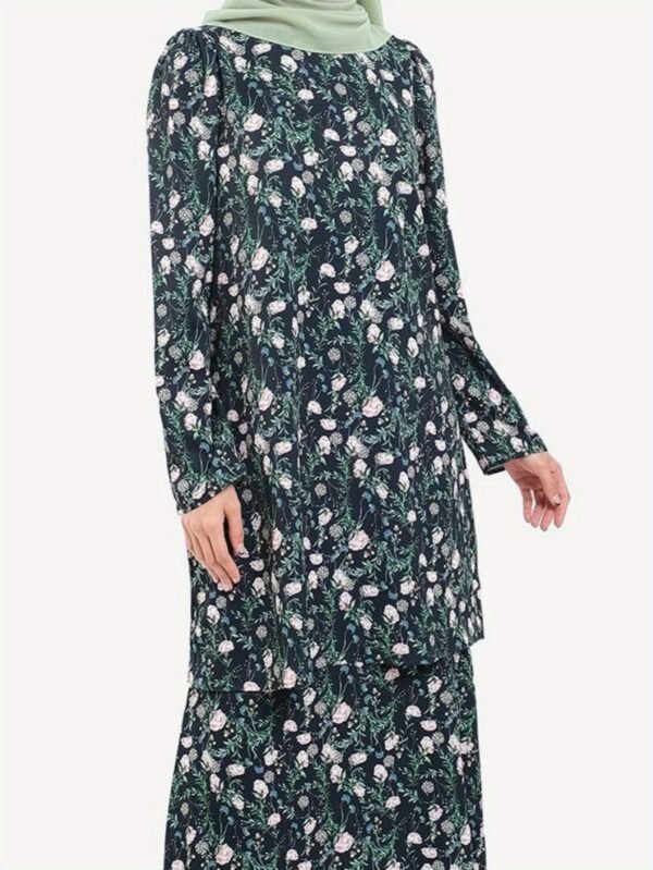 c4744917-0cfe-46ac-8ddd-8d45ea11f94d.jpg Women's Floral Baju Kurung Two-Piece Set