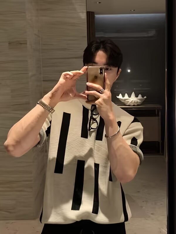 Men's Round Neck Knitted Short Sleeve Sweater